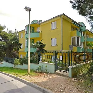  Apartment Blazenka Kroatien