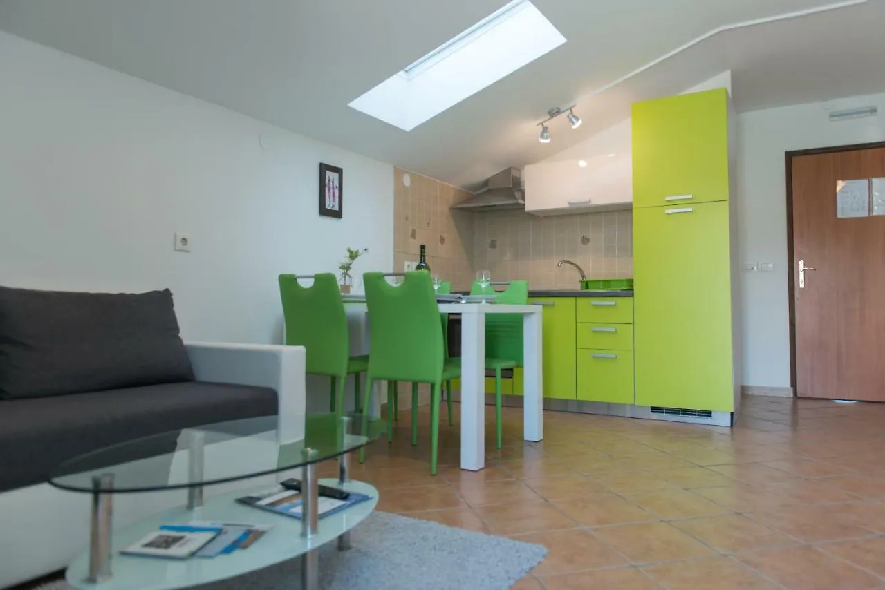 Apartmani Admiral Viskovo Appartamento